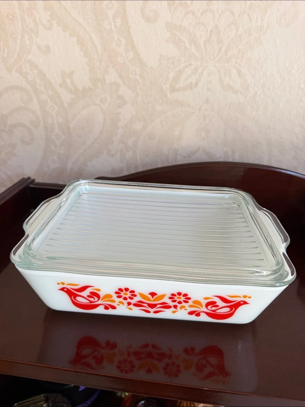 Large Pyrex friendship Refrigerator Dish with lid